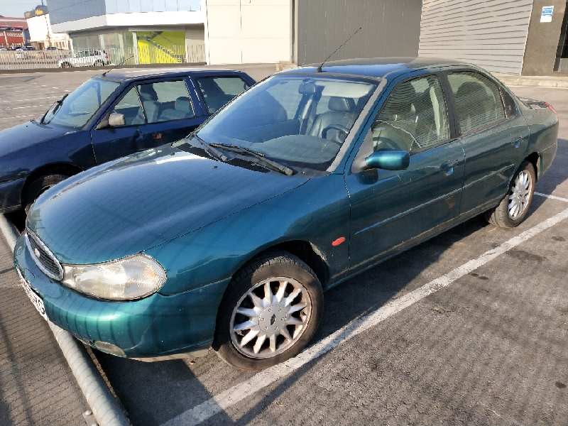 ford mondeo berlina (gd) del año 1999