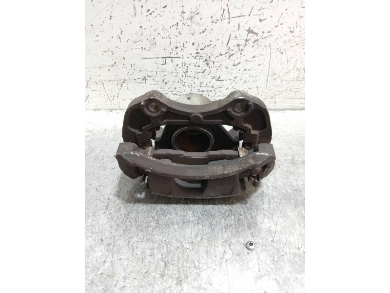 Recambio de pinza freno delantera derecha para nissan tiida (c11x/sc11x) acenta referencia OEM IAM   