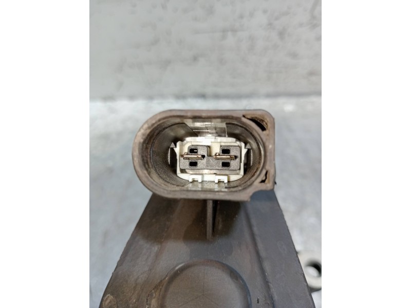 Recambio de pinza freno trasera izquierda para audi a6 berlina (4f2) 2.7 tdi quattro (132kw) referencia OEM IAM   