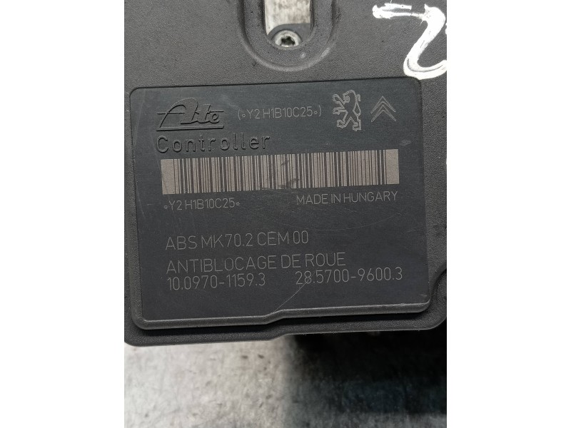 Recambio de abs para peugeot 207 confort referencia OEM IAM 10097011593 10020701594 9665343980