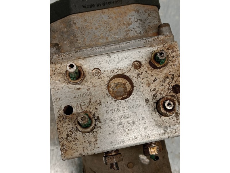 Recambio de abs para renault scenic rx4 (ja0) 1.9 dci referencia OEM IAM 0265220668 8200178134 0273004662