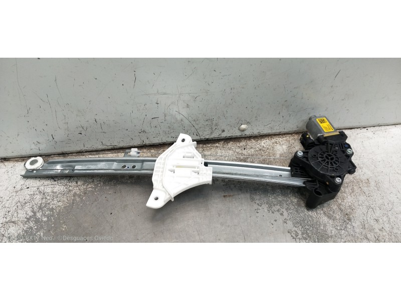 Recambio de elevalunas delantero derecho para hyundai i20 klass referencia OEM IAM 82402Q0010  5P