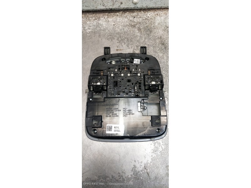 Recambio de luz interior para hyundai i20 klass referencia OEM IAM 92800Q00XXX 92800Q0210 220317A00521