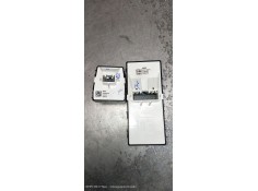 Recambio de mando elevalunas delantero izquierdo para hyundai i20 klass referencia OEM IAM 93571Q0210 93530BV000  2