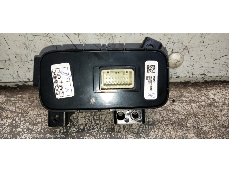 Recambio de mando multifuncion para hyundai i20 klass referencia OEM IAM 93700Q0010NNB  