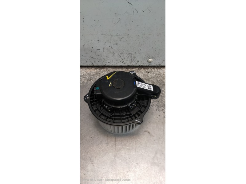 Recambio de motor calefaccion para hyundai i20 klass referencia OEM IAM EB1D1KUGAA02 A0216220227 