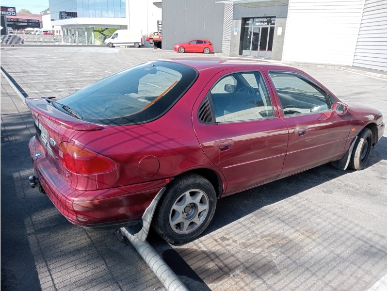 ford mondeo berlina/familiar (fd) del año 1994