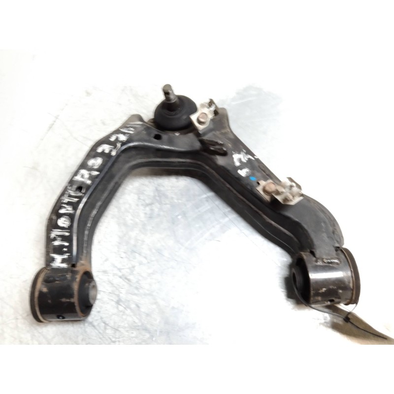 Recambio de brazo suspension superior delantero izquierdo para mitsubishi montero (v80/v90) 3.2 di-d intense (3-ptas.) referenci