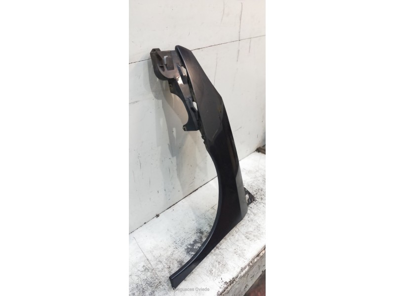 Recambio de aleta delantera izquierda para peugeot 807 sv referencia OEM IAM   