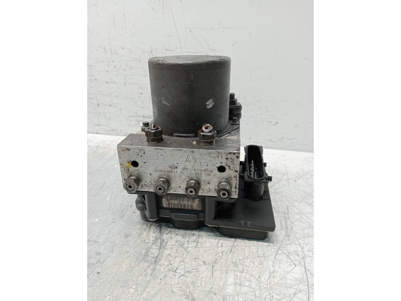 Recambio de abs para nissan tiida (c11x/sc11x) acenta referencia OEM IAM 0265235122 47660EM00C 0265950572