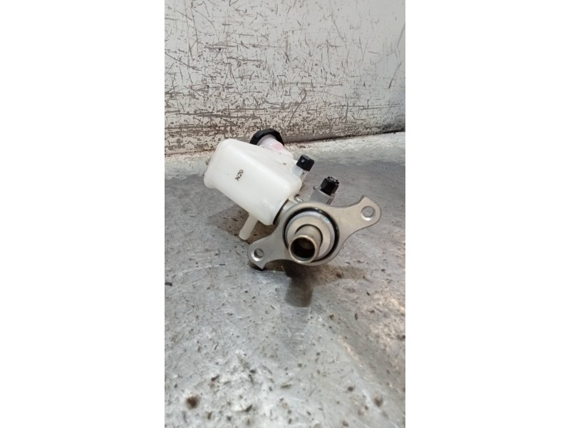 Recambio de bomba freno para kia rio (yb) drive referencia OEM IAM   