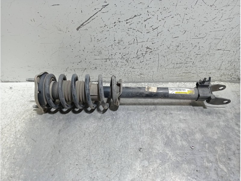 Recambio de amortiguador delantero derecho para mercedes clase c (w205) lim. c 220 cdi bluetec (205.004) referencia OEM IAM A205