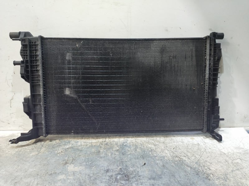 Recambio de radiador agua para renault scenic iii expression referencia OEM IAM 2144105150R  