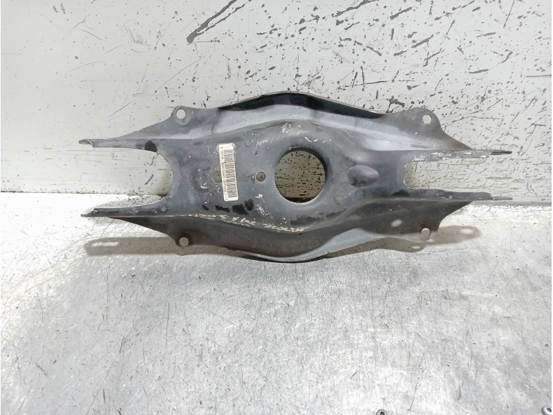Recambio de brazo suspension inferior trasero derecho para mercedes clase c (w205) lim. c 220 cdi bluetec (205.004) referencia O