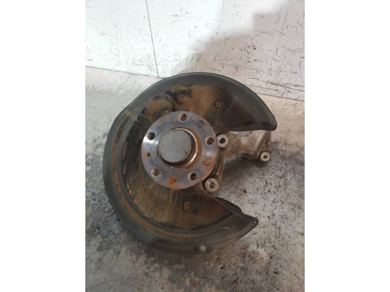 Recambio de mangueta trasera izquierda para volkswagen tiguan (5n1) advance referencia OEM IAM   