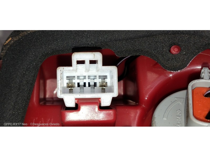 Recambio de piloto trasero izquierdo interior para hyundai i20 klass referencia OEM IAM 92403Q0000  