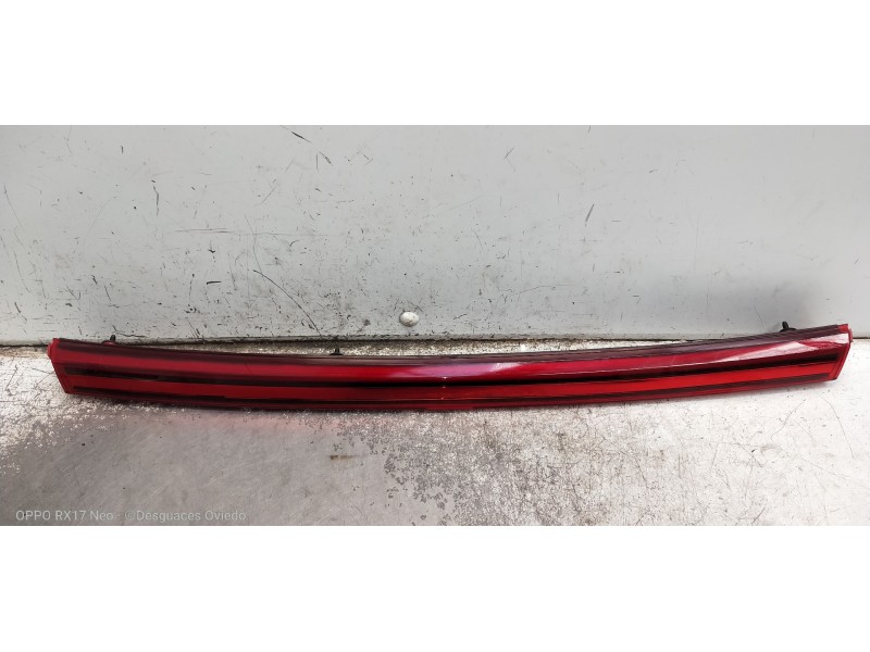 Recambio de piloto trasero central para hyundai i20 klass referencia OEM IAM 92409Q0100  