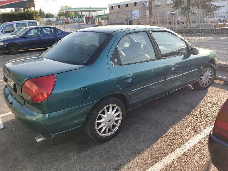 ford mondeo berlina (gd) del año 1999