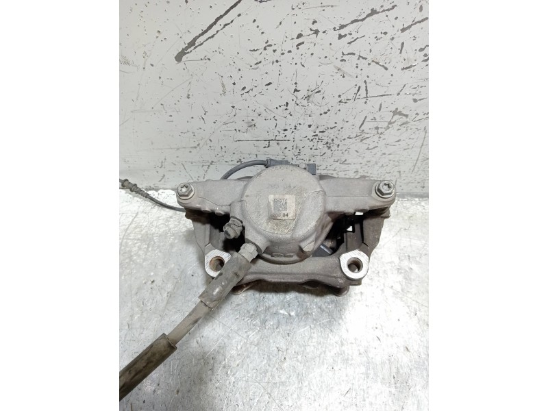 Recambio de pinza freno delantera derecha para mercedes clase c (w205) lim. c 220 cdi bluetec (205.004) referencia OEM IAM   