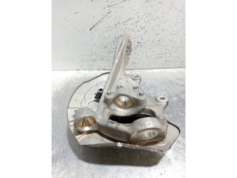 Recambio de mangueta delantera derecha para mercedes clase c (w205) lim. c 220 cdi bluetec (205.004) referencia OEM IAM 2052200 