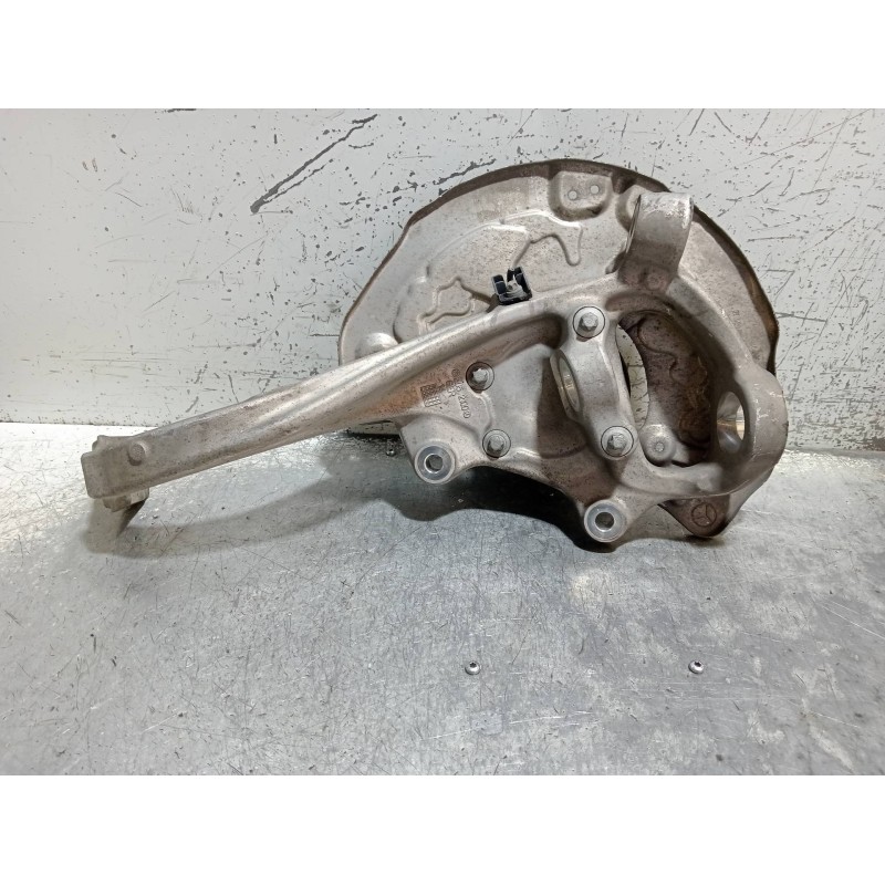 Recambio de mangueta delantera izquierda para mercedes clase c (w205) lim. c 220 cdi bluetec (205.004) referencia OEM IAM 205210