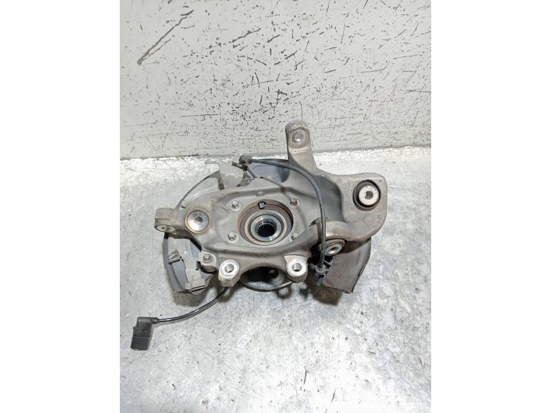 Recambio de mangueta trasera izquierda para mercedes clase c (w205) lim. c 220 cdi bluetec (205.004) referencia OEM IAM   