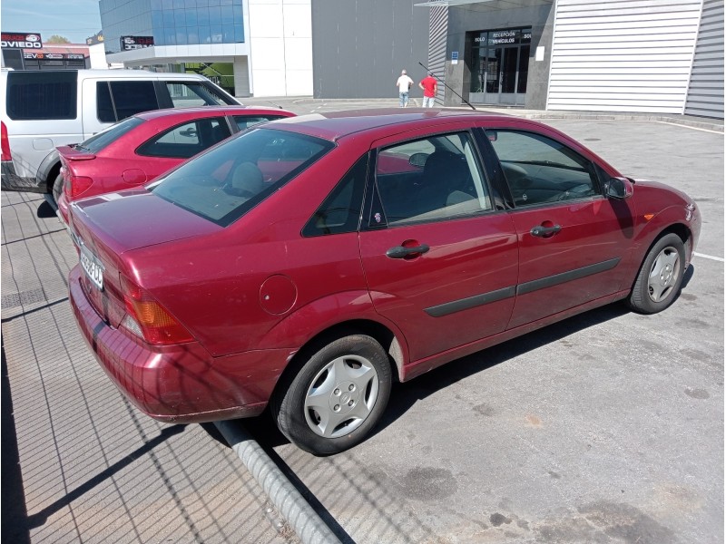 ford focus berlina (cak) del año 1999