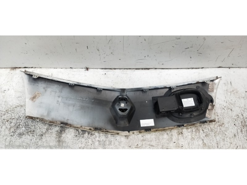 Recambio de rejilla delantera para renault kangoo z.e. maxi 2-sitzer referencia OEM IAM 8200916740 1087171 