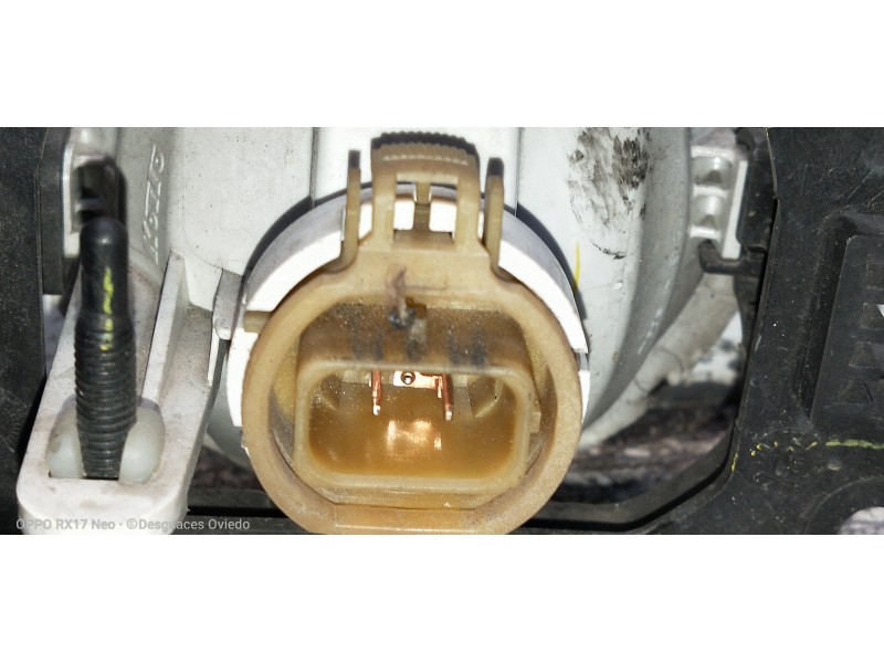 Recambio de faro antiniebla derecho para peugeot 208 style referencia OEM IAM   