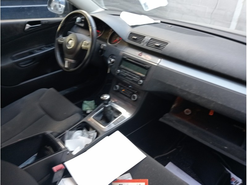 volkswagen passat berlina (3c2) del año 2010