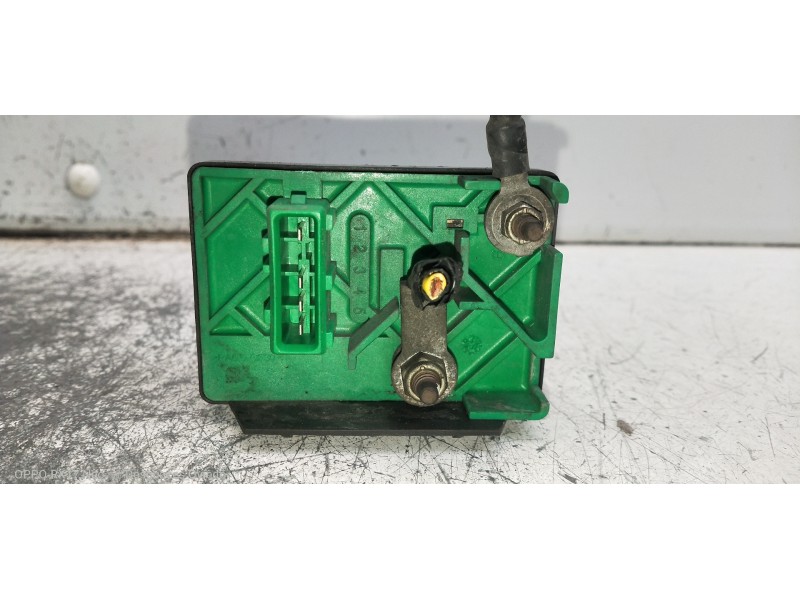 Recambio de caja precalentamiento para peugeot 807 sv referencia OEM IAM 9639912580 51299011A 