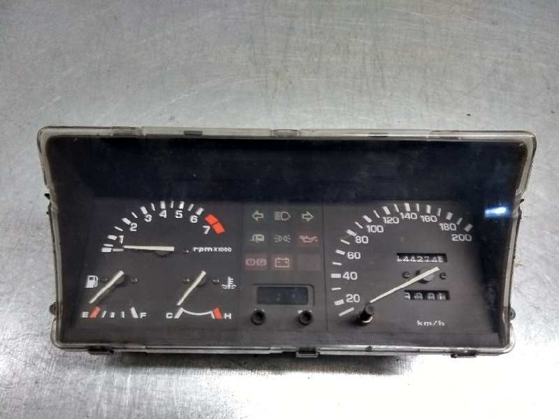 Recambio de cuadro instrumentos para mg rover serie 100 (xp) 1.4 cat referencia OEM IAM AR0009008 R6S0082 YAC10328