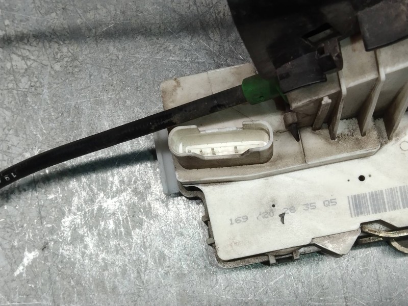 Recambio de motor cierre centralizado delantero derecho para mercedes clase a (w169) a 180 cdi (169.307) referencia OEM IAM   3P