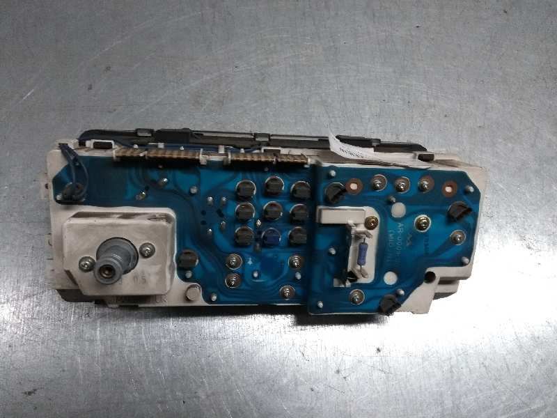 Recambio de cuadro instrumentos para mg rover serie 100 (xp) 1.4 cat referencia OEM IAM AR0009008 R6S0082 YAC10328