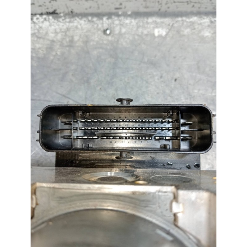 Recambio de abs para mercedes clase c (w205) lim. c 220 cdi bluetec (205.004) referencia OEM IAM 10091515283 A2059012800 1006223