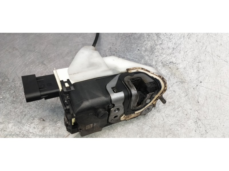 Recambio de motor cierre centralizado delantero derecho para peugeot 508 gt referencia OEM IAM 851917 A02521 7271X3331I7