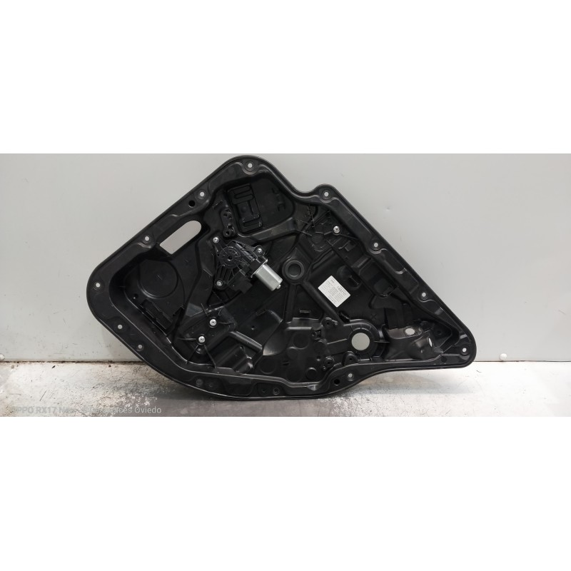 Recambio de elevalunas trasero derecho para mercedes clase c (w205) lim. c 220 cdi bluetec (205.004) referencia OEM IAM A2055409