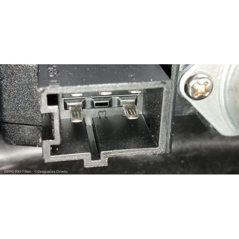 Recambio de elevalunas trasero derecho para mercedes clase c (w205) lim. c 220 cdi bluetec (205.004) referencia OEM IAM A2055409