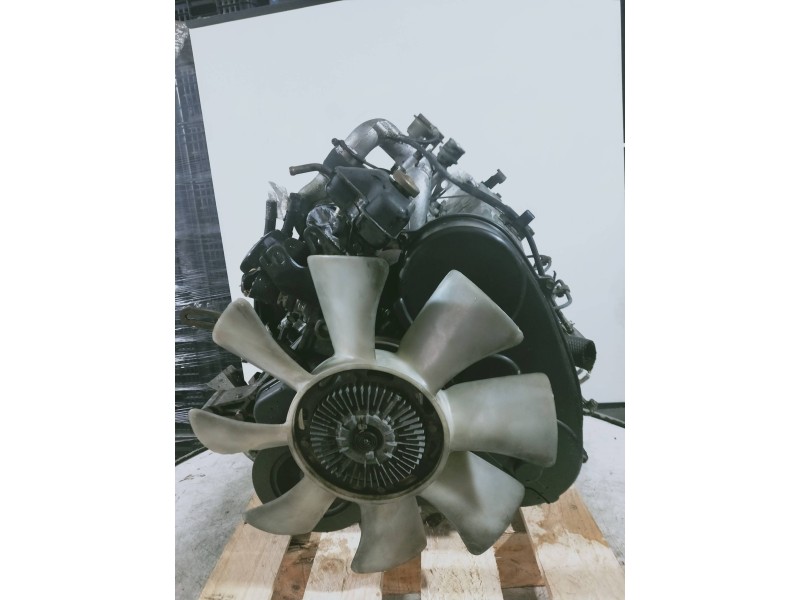 Recambio de motor completo para mitsubishi montero (l040) 2300 td (2-ptas.) referencia OEM IAM   