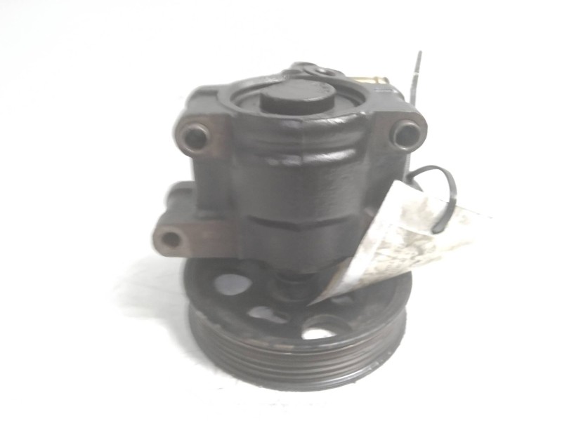 Recambio de bomba direccion para ford fiesta berlina 1.3 cat (endura-e) referencia OEM IAM   