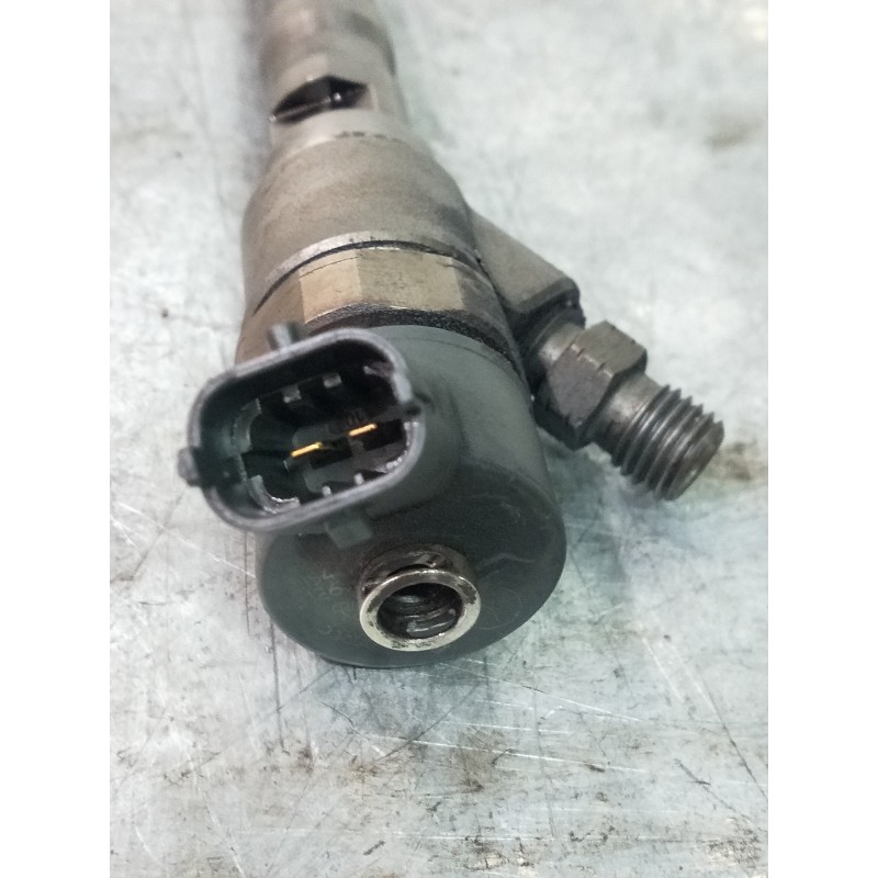 Recambio de inyector para hyundai santa fe (sm) 2.0 crdi vgt comfort referencia OEM IAM 0445110126 3380027900 BOSCH