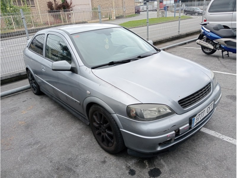 opel astra g berlina del año 2003