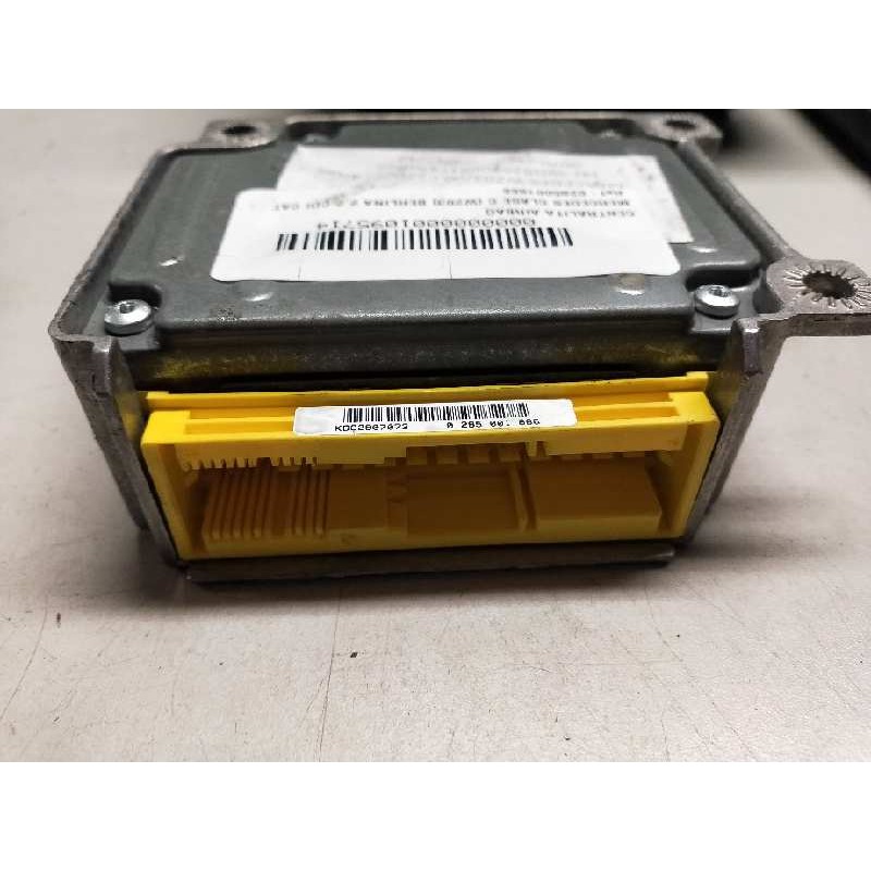 Recambio de centralita airbag para mercedes clase c (w203) berlina 2.2 cdi cat referencia OEM IAM 0285001866 2038206485 Q2