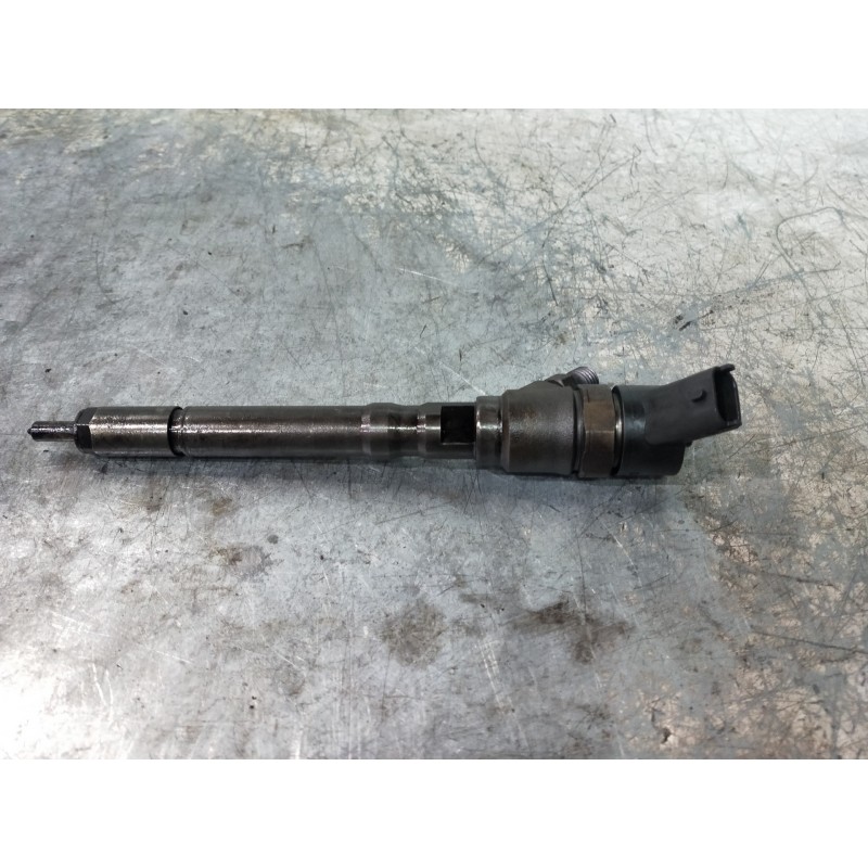 Recambio de inyector para hyundai santa fe (sm) 2.0 crdi vgt comfort referencia OEM IAM 0445110126 3380027900 BOSCH