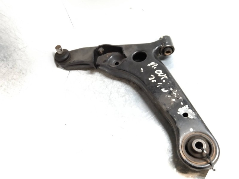 Recambio de brazo suspension inferior delantero izquierdo para mitsubishi outlander (cu0w) 2.0 4wd referencia OEM IAM   