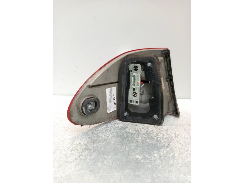 Recambio de piloto trasero derecho para mercedes clase e (w211) familiar 270 t cdi (211.216) referencia OEM IAM A2118201264  