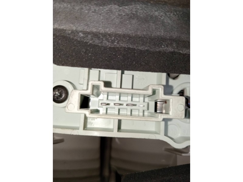 Recambio de piloto trasero derecho para mercedes clase e (w211) familiar 270 t cdi (211.216) referencia OEM IAM A2118201264  