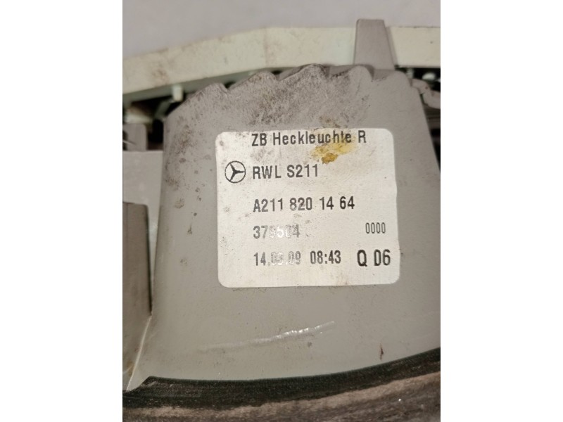 Recambio de piloto trasero derecho interior para mercedes clase e (w211) familiar 270 t cdi (211.216) referencia OEM IAM A211820