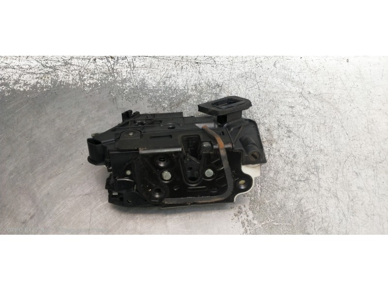 Recambio de motor cierre centralizado delantero derecho para volkswagen golf vii lim. (5g1) 2.0 tdi referencia OEM IAM 5K1837016
