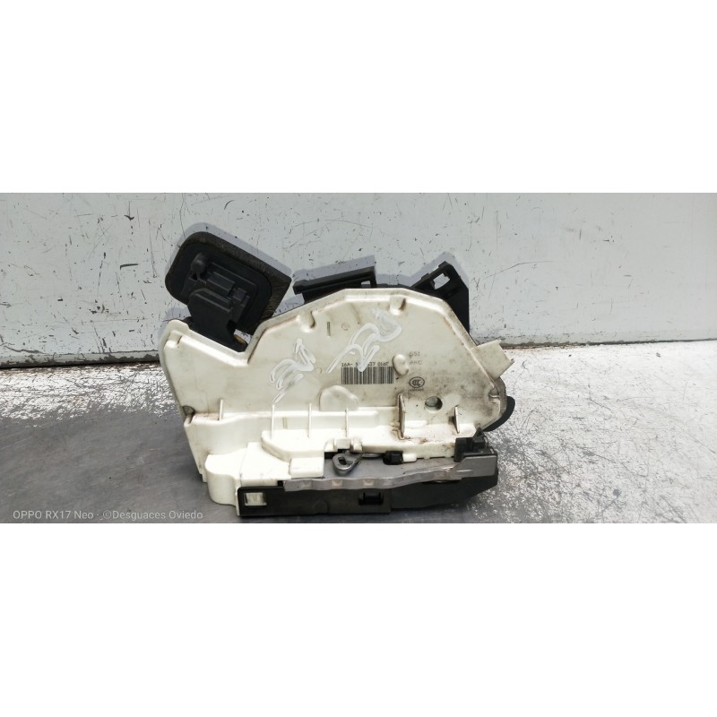 Recambio de motor cierre centralizado delantero derecho para volkswagen golf vii lim. (5g1) 2.0 tdi referencia OEM IAM 5K1837016